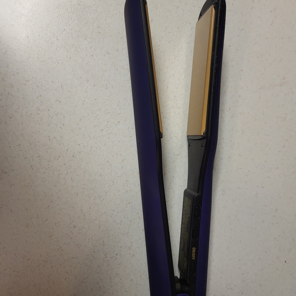 Hot Tools Signature Series Purple Hair Straightener - Picture 5 of 7